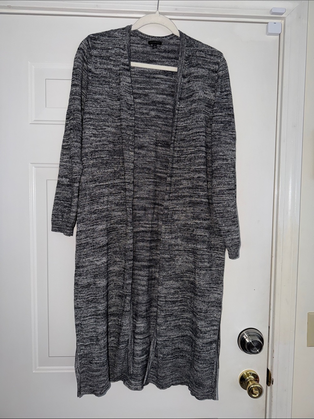 Talbots Long Open-Front Marled Gray Cardigan. Sz L